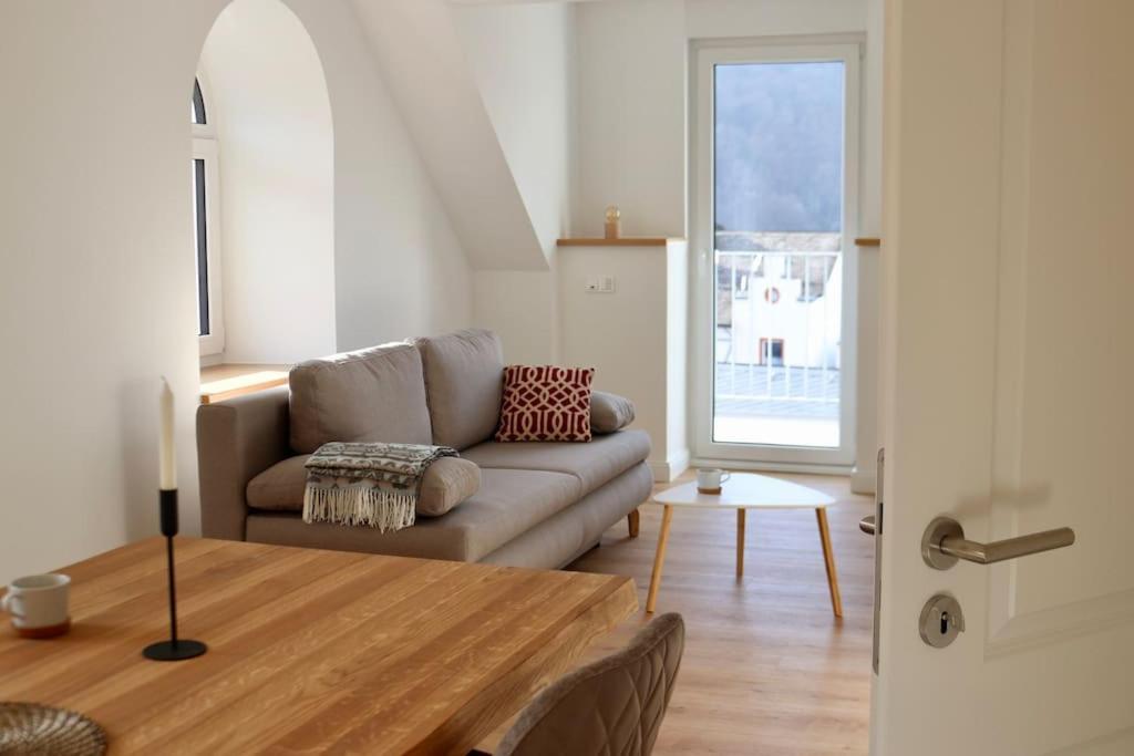 Helles Apartment Mit Balkon In Toplage! Traben-Trarbach Luaran gambar