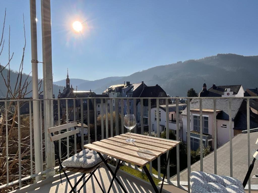 Helles Apartment Mit Balkon In Toplage! Traben-Trarbach Luaran gambar